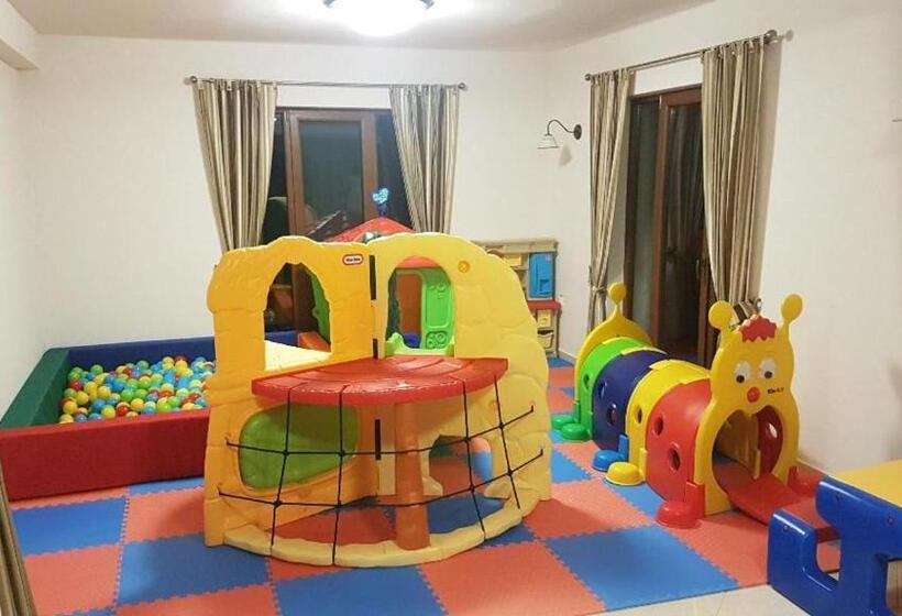 בית מלון כפרי Zana Vaii