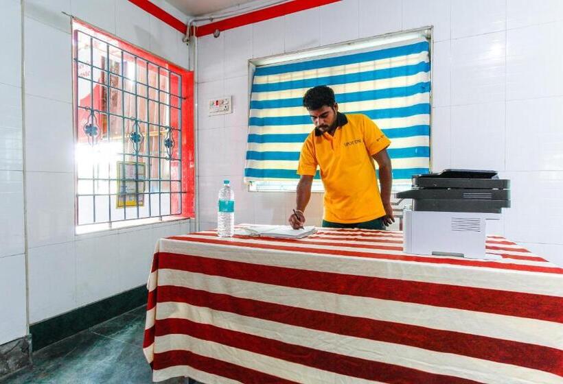 Oyo Flagship Hotel Annai