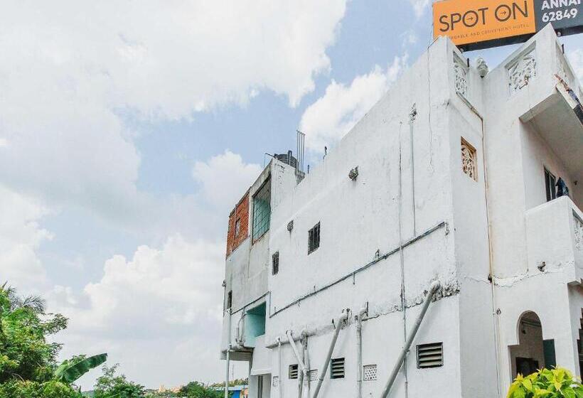 Oyo Flagship Hotel Annai