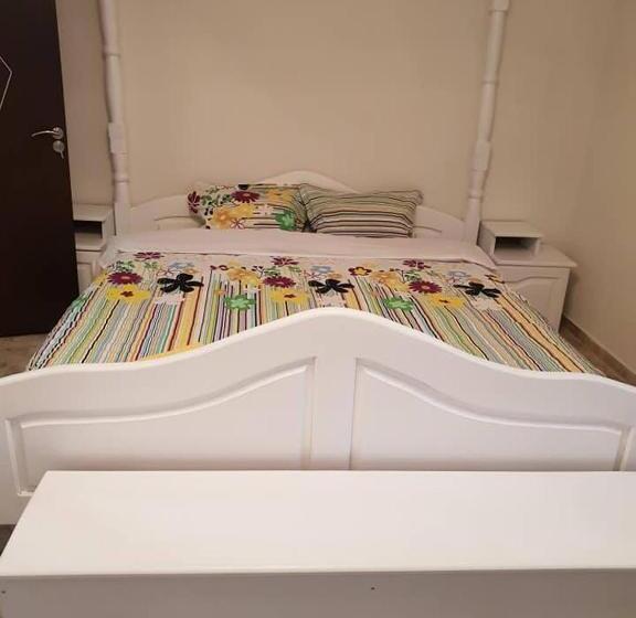 膳宿费 къщи за гости с. любовище