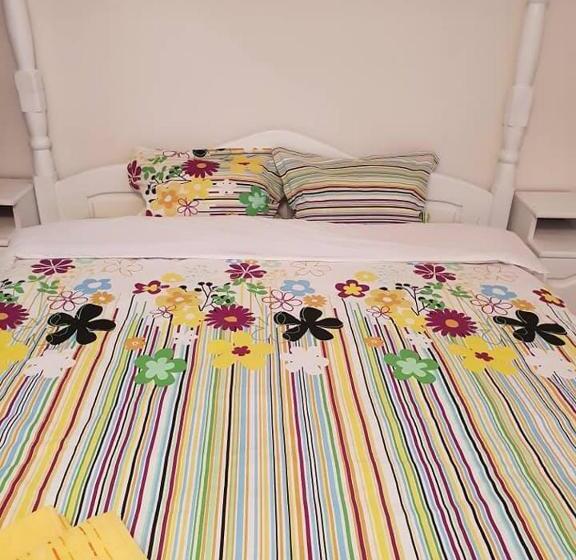 膳宿费 къщи за гости с. любовище