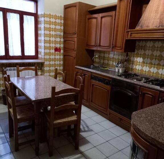 ペンション Bellavista   Appartamenti & Affittacamere Sul Lago Di Scanno   Senza Colazione