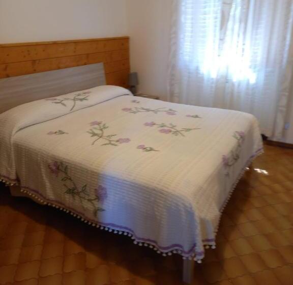 펜션 Bellavista   Appartamenti & Affittacamere Sul Lago Di Scanno   Senza Colazione