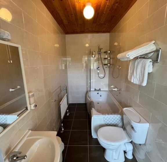 بنسيون Faul House