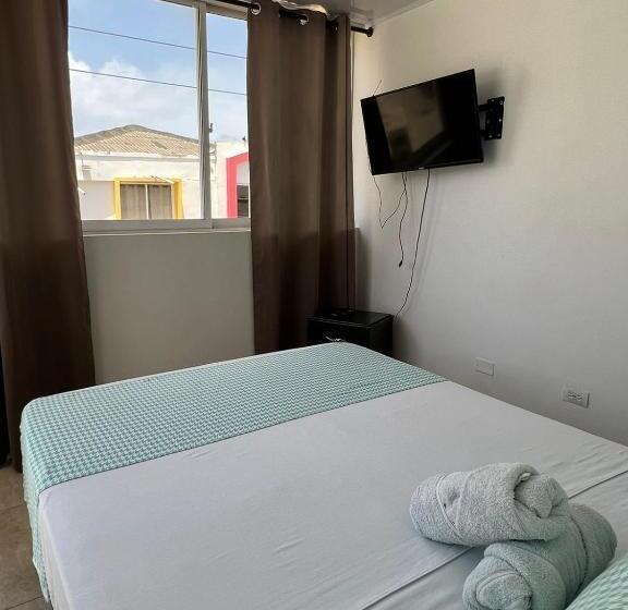 ペンション Hostal Islamar