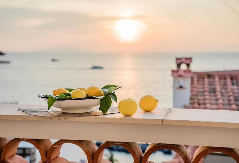 بنسيون La Maison De La Ville