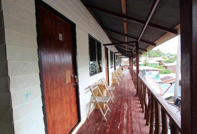 펜션 Lux Guesthouse