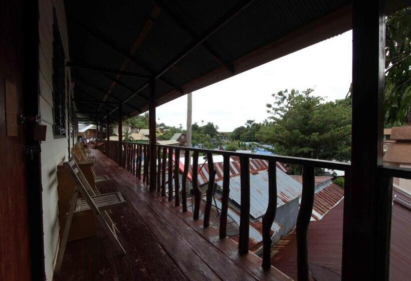 펜션 Lux Guesthouse