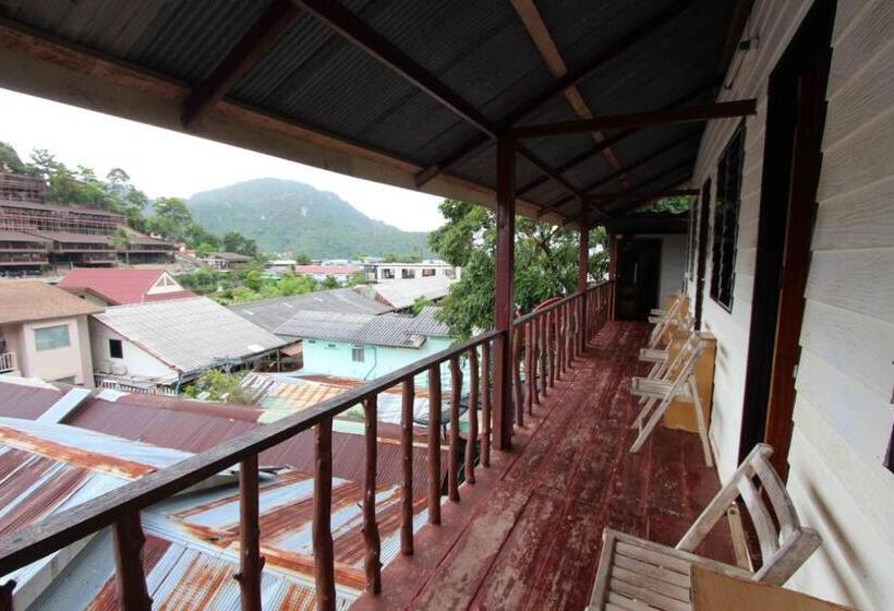 پانسیون Lux Guesthouse