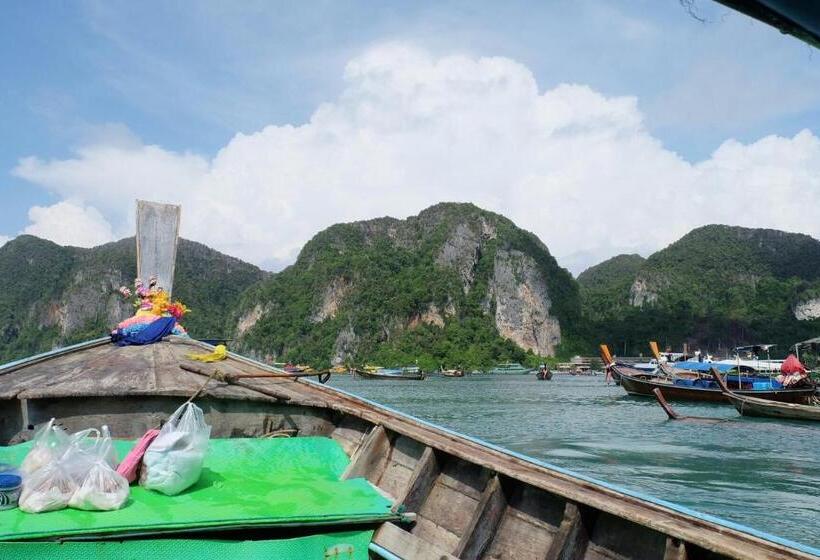 Пансион Lux Guesthouse