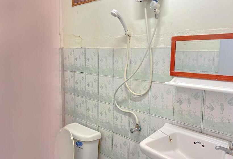 پانسیون Lux Guesthouse