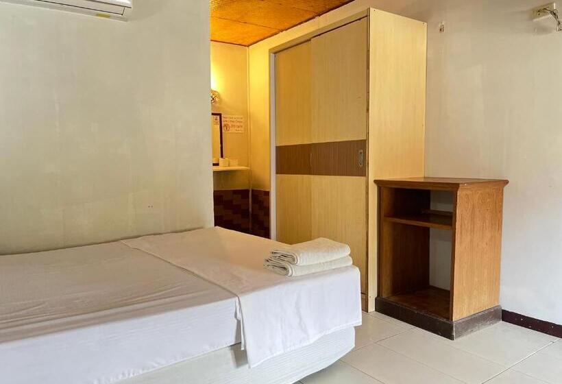 Пансион Lux Guesthouse