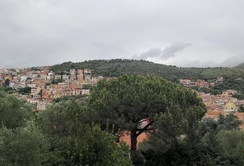 膳宿费 Guest House Santa Rosalia