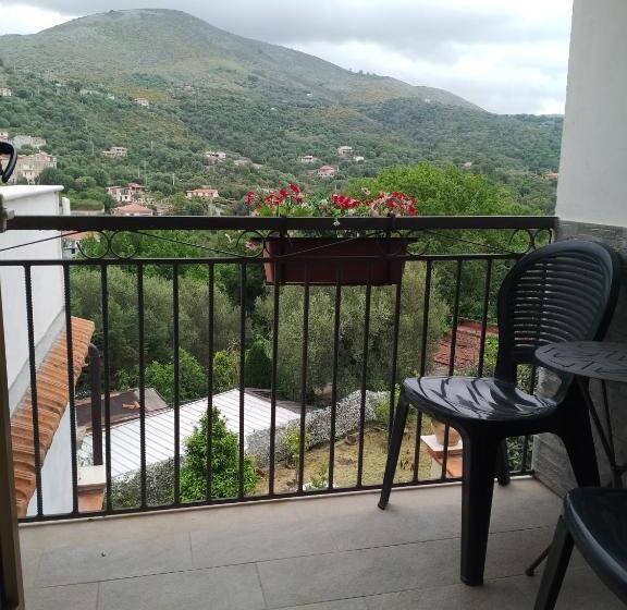 膳宿费 Guest House Santa Rosalia