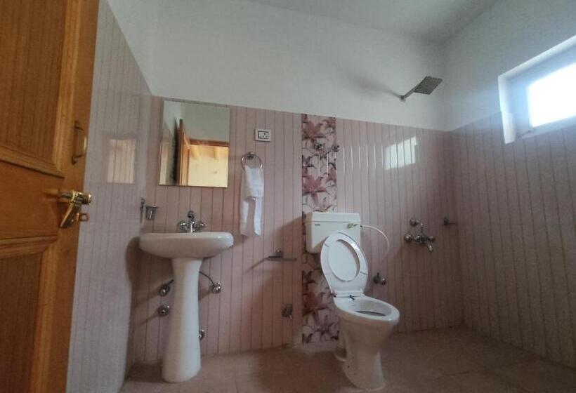 膳宿费 Streamlet Homestay