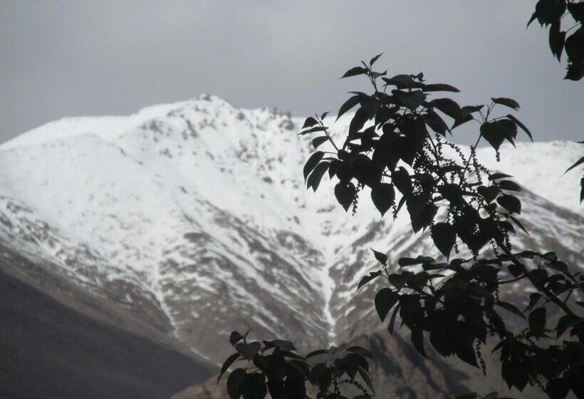 膳宿费 Streamlet Homestay