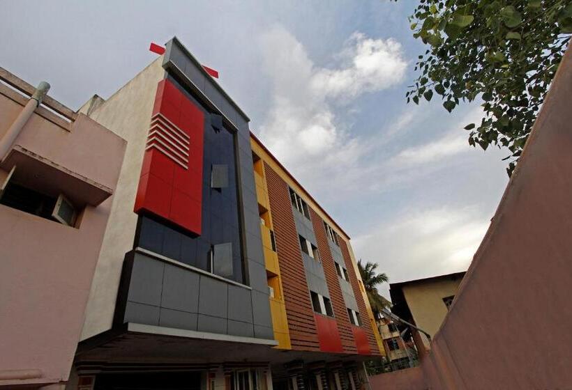 Spot On 43123 Hotel Ss Park