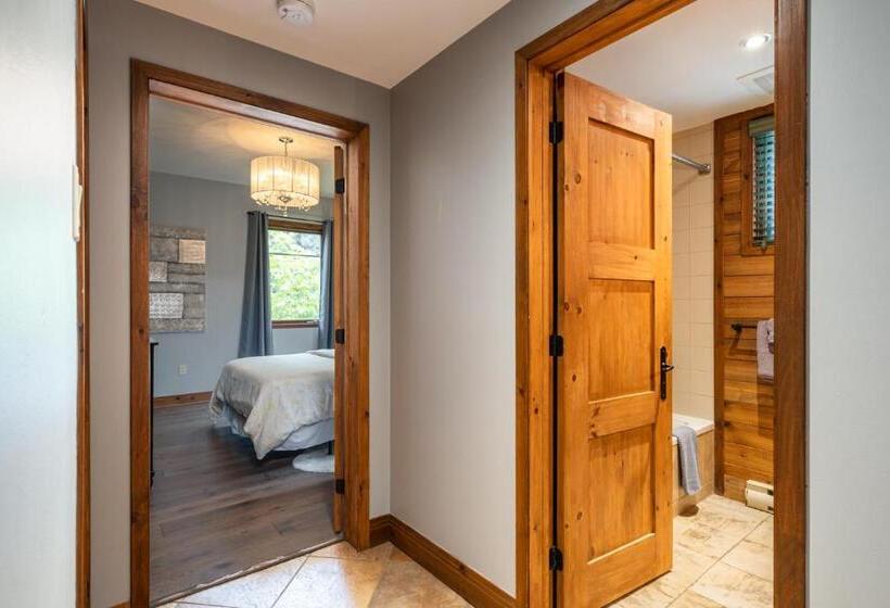 Tremblant Prestige Altitude 170 1