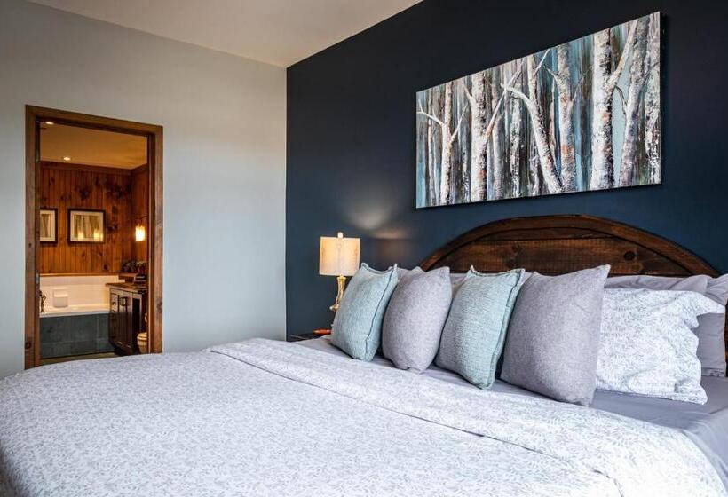 Tremblant Prestige Altitude 170 1