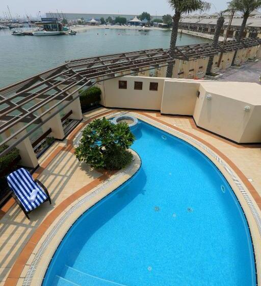 Albander Hotel & Resort