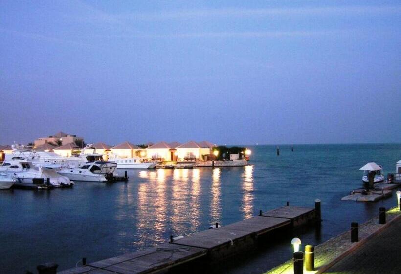 Albander Hotel & Resort