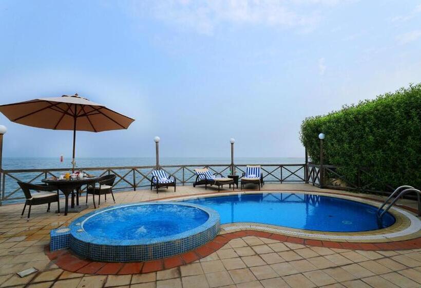 Albander Hotel & Resort