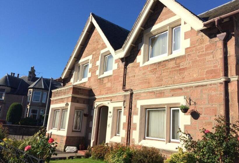 住宿加早餐  Atherstone Guest House