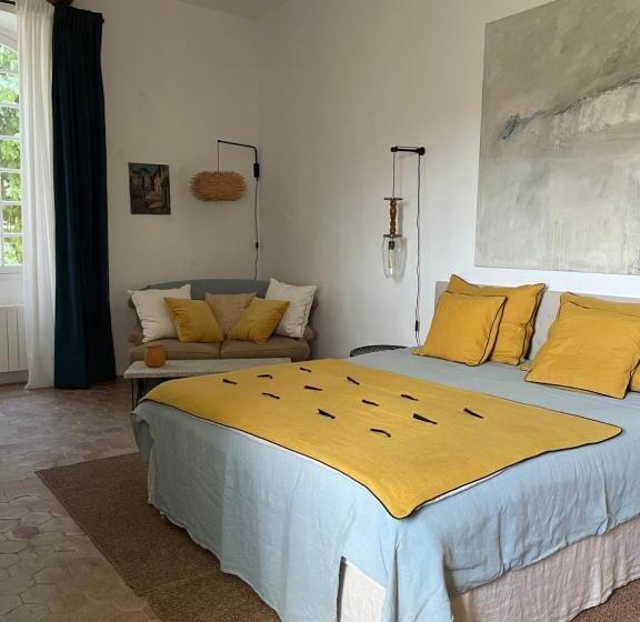 住宿加早餐  Le Murier