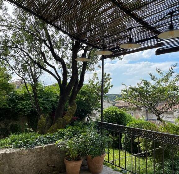 住宿加早餐  Le Murier