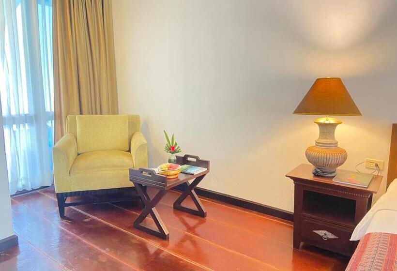 Gassan Khuntan Golf & Resort