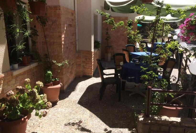 Health Habitat Hotel & Slimming Resort