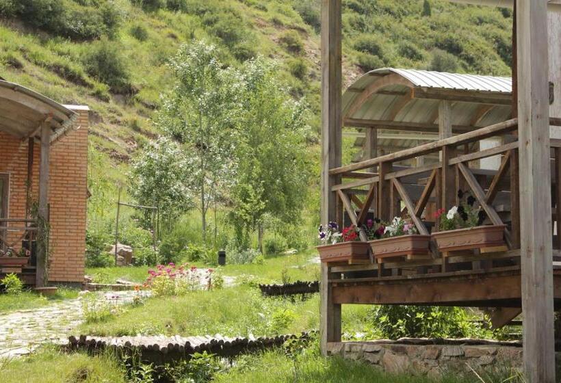 هتل Eco Resort Kara Bulak