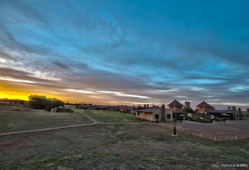 ホテル Emoya Basotho Lodge
