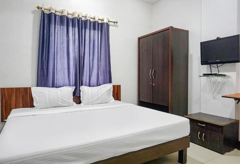 Отель Fabexpress Sahil Residency