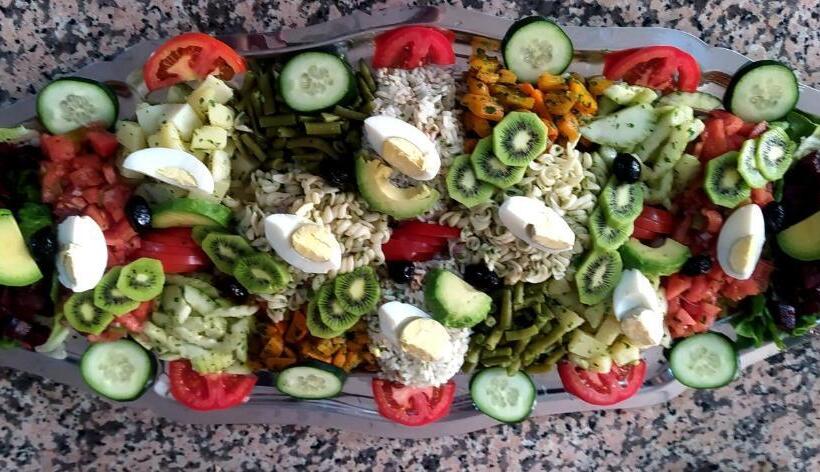 هتل Hôtel La Vallée Des Oiseaux