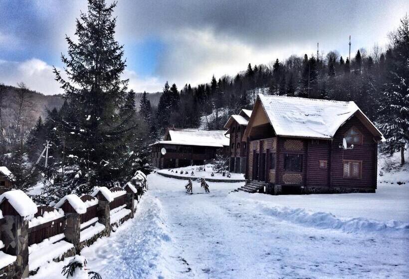 ホテル Lisova Kazka