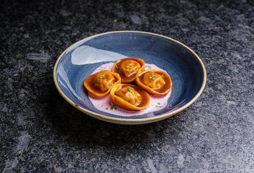 هتل Lukov Dom Kope