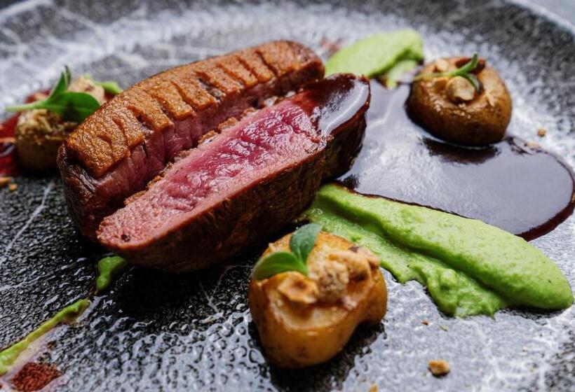 هتل Lukov Dom Kope