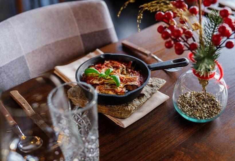 هتل Lukov Dom Kope