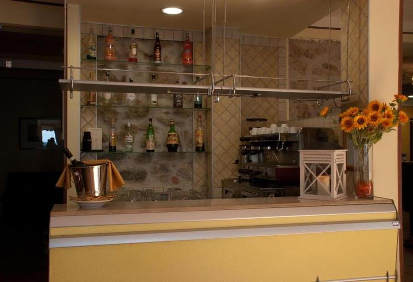 בית מלון כפרי Miramare