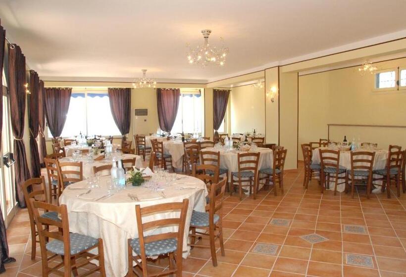 בית מלון כפרי Miramare