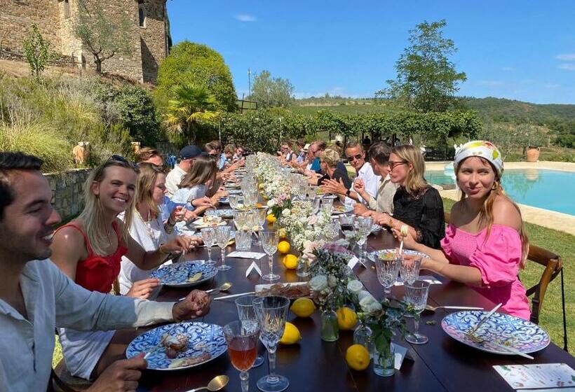 בית מלון כפרי Villa Rignana   Chianti Weddings