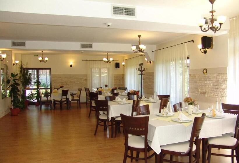 膳宿费 Complex Turistic Perla Trascaului