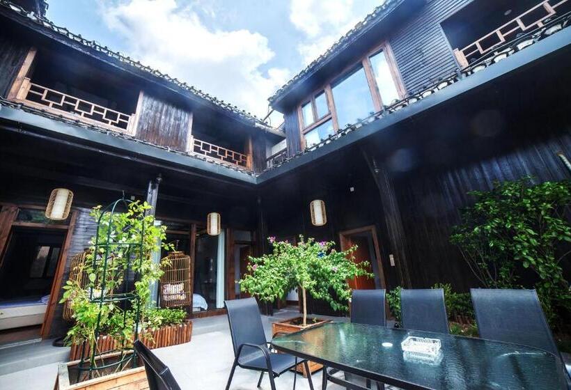 ペンション Fenghuang Slowly Time Inn