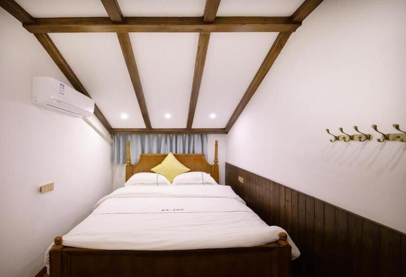 ペンション Fenghuang Slowly Time Inn