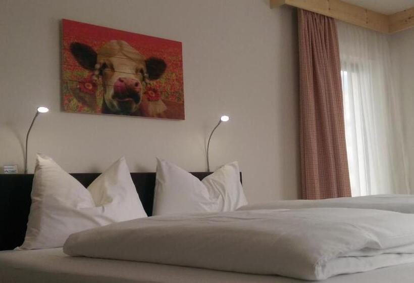 بنسيون Gästehaus Zum Steirischen Kuss