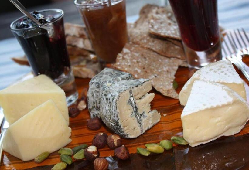 ペンション Gula Hönan Guest House