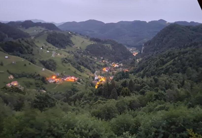 بنسيون Hanul Dorului