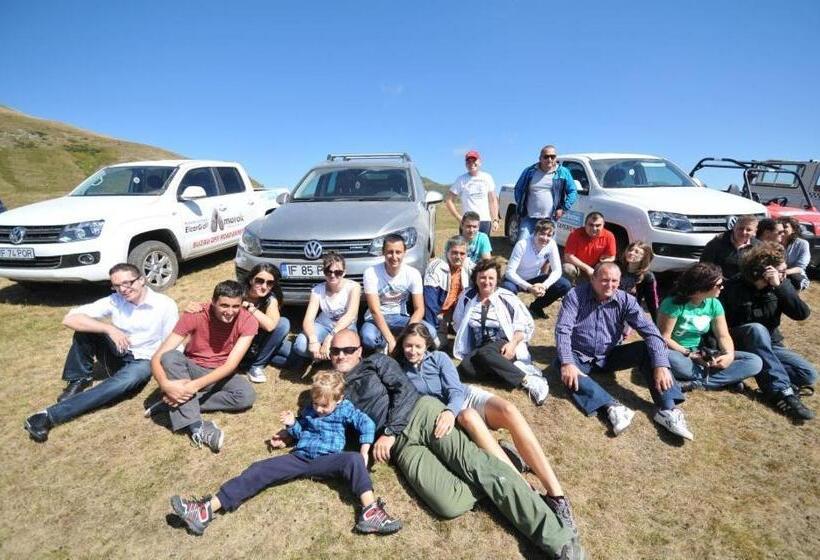 Пансион La Caramidari