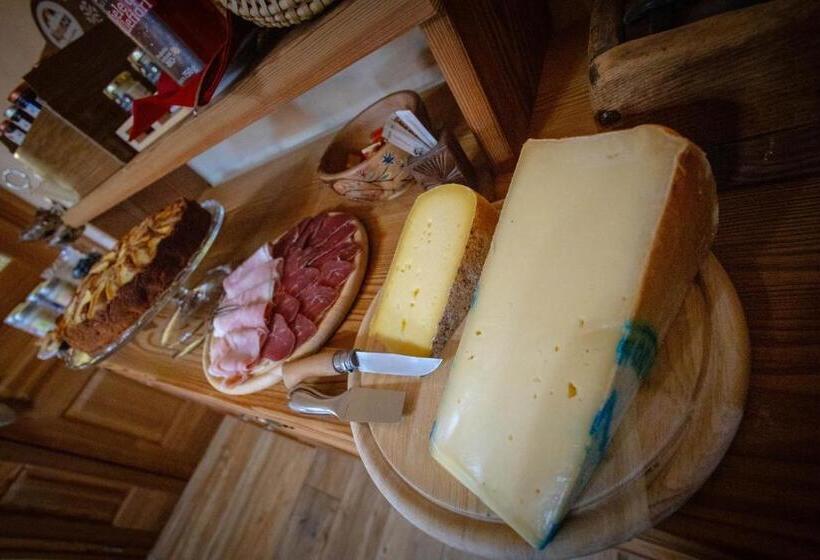 פנסיון Le Coin Des Mélèzes   Nature, Trek & Ski